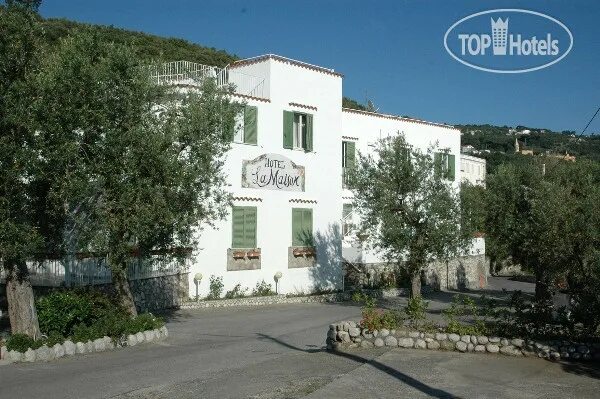 La maison 3. La maison новосибирск. La maison 3. La maison 3. Ла мезон фото.