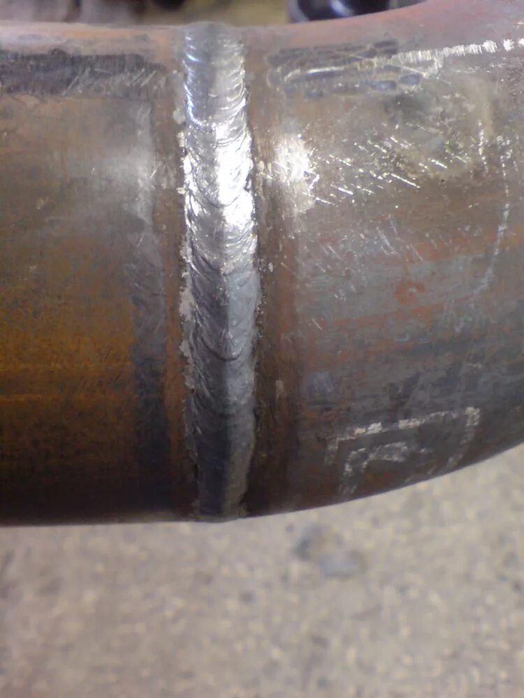 Сварка трубы 25 мм к 15мм. Сварка трубы ф25 под газ. Сварка трубы 57 диаметр. Сварка квадратной трубы встык. Сварка трубы ф25 под газ.