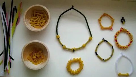 Бусы для мамы в детском саду