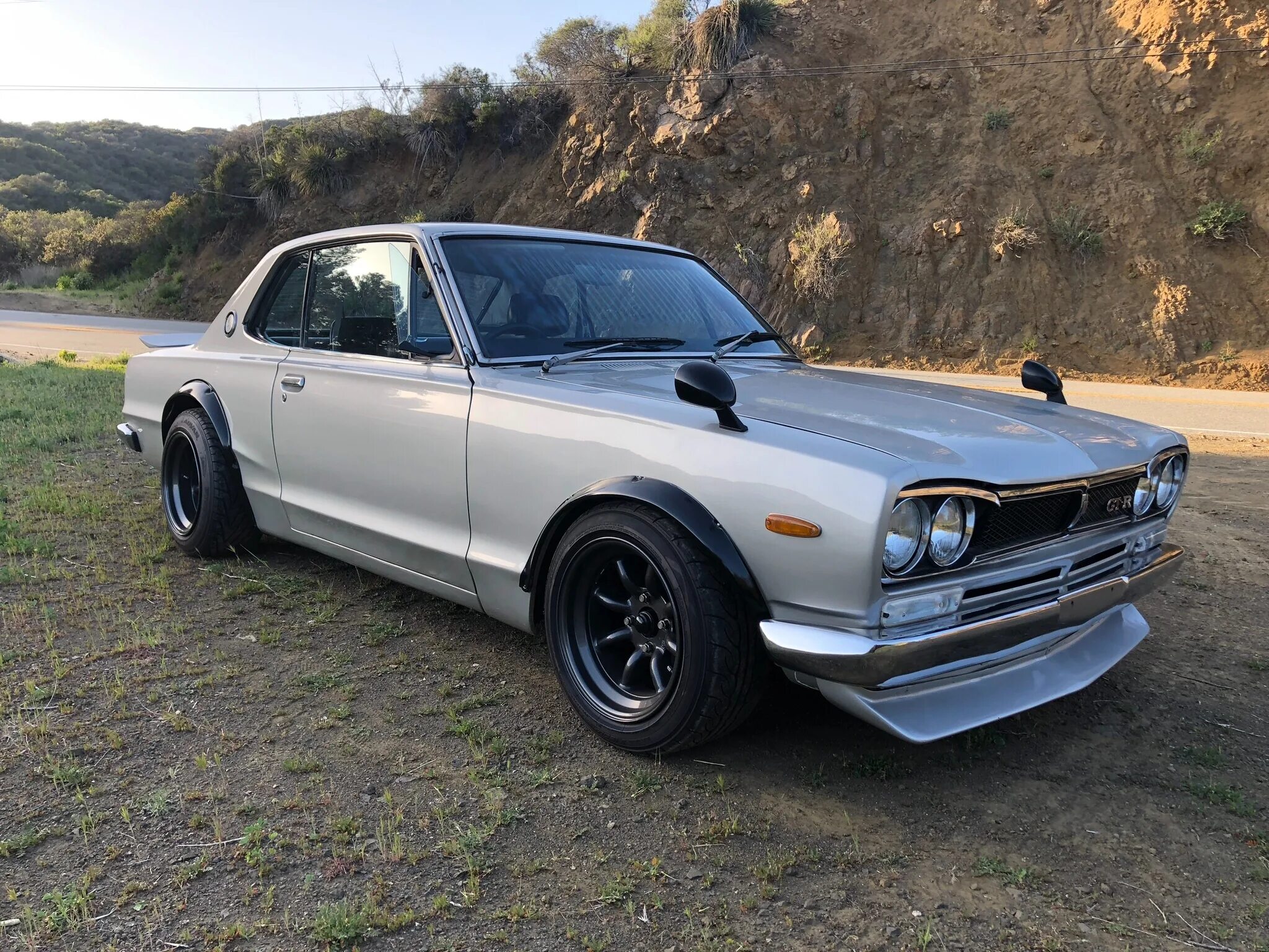 Nissan 2000gt. Nissan Skyline 2000. Nissan Skyline 1972. Ниссан Скайлайн 1972. Ниссан 2000 года выпуска