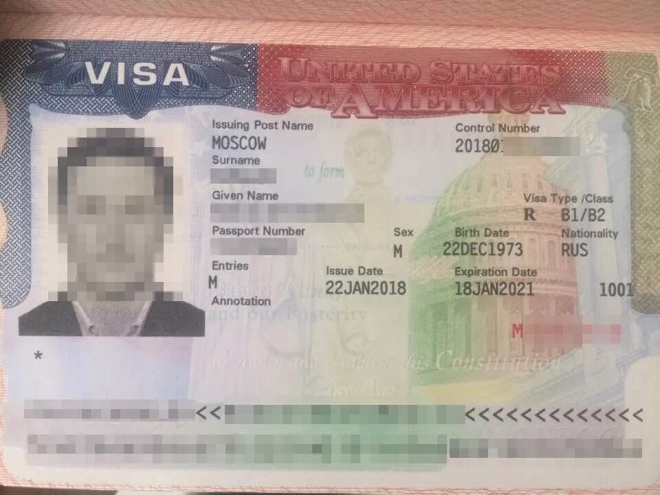 Визы в сша для россиян 2024 году. Виза в США. Amerikanskaya visa. Рабочая виза в США. Виза в Америку для россиян.