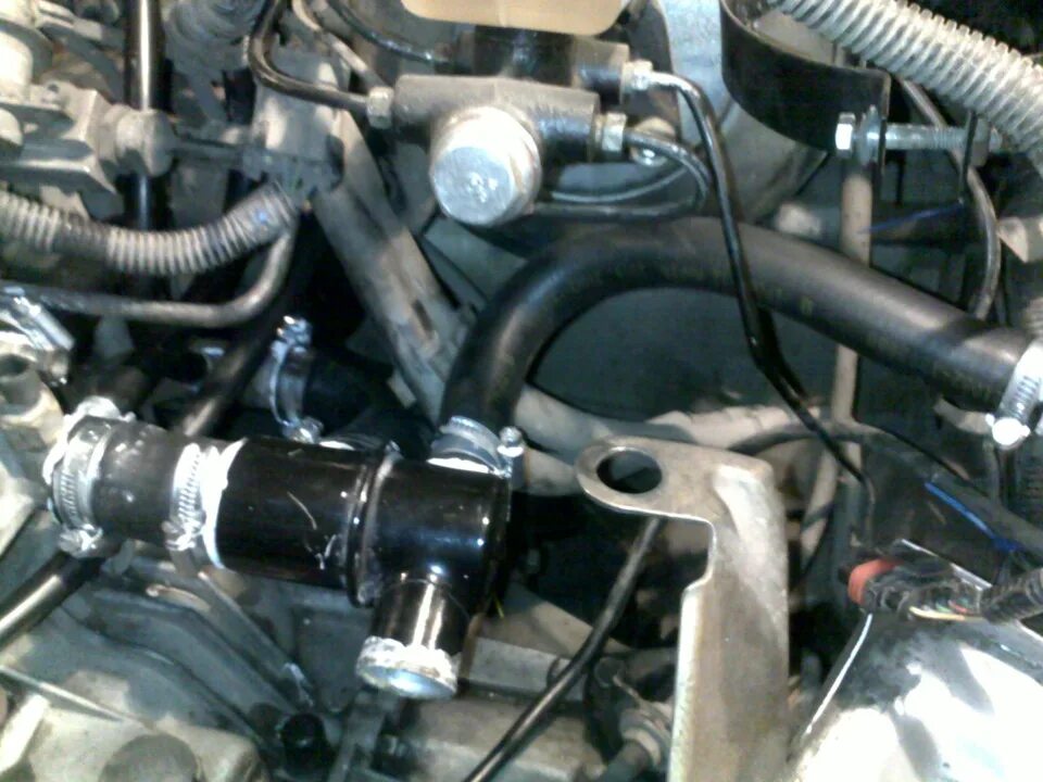 5. Охлаждение инжектора ваз 2114. Патрубки радиатора охлаждения ваз 2114. Охлаждение инжектора ваз 2114. Ваз 2114 система охлаждения двигателя патрубки.