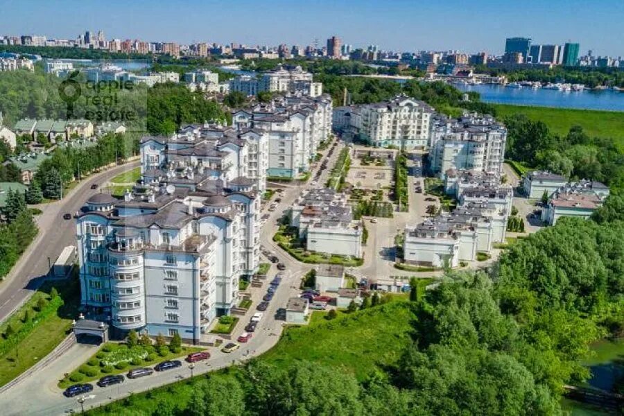 ЖК Покровский берег. Парк Покровский берег Москва. ЖК Покровский берег Стрешнево. Покровский берег пляж Москва.