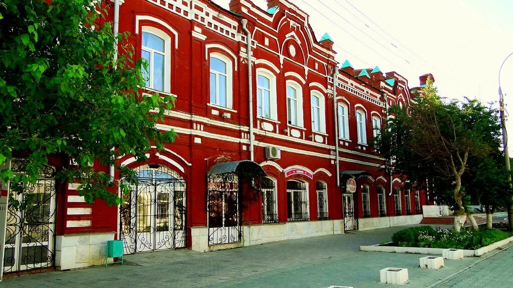 соц защита троицк челябинской. здания города троицка челябинской области старинные. управление финансов ракитянского района. троицкий арбат челябинской области. соц защита троицк челябинской.