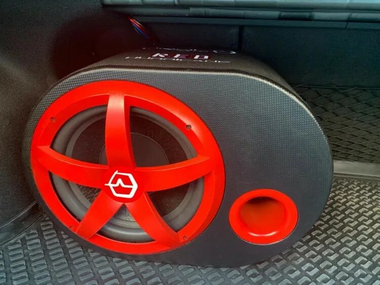 Ural hurricane активный. Активный сабвуфер ural (урал) as-d12a black hurricane. A red hurricane. Сабвуфер урал активный black huracan. Активный сабвуфер урал black hurricane.