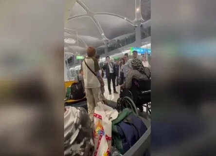 Родившая в турецком аэропорту россиянка