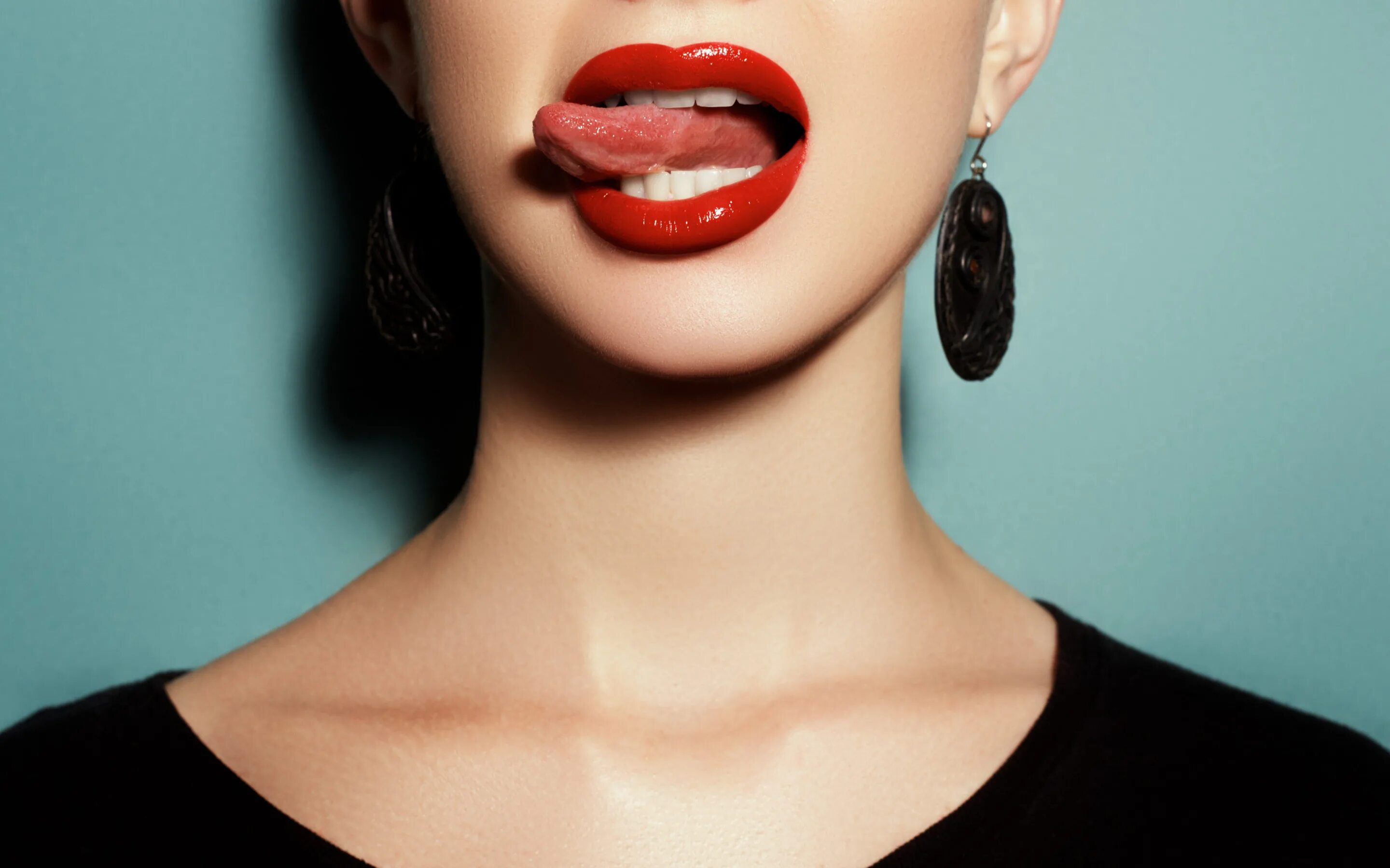 Одри хэпберн афоризм. Красивые губы. Красивые женские губы. Про красоту языка. Одри хепберн цитаты.