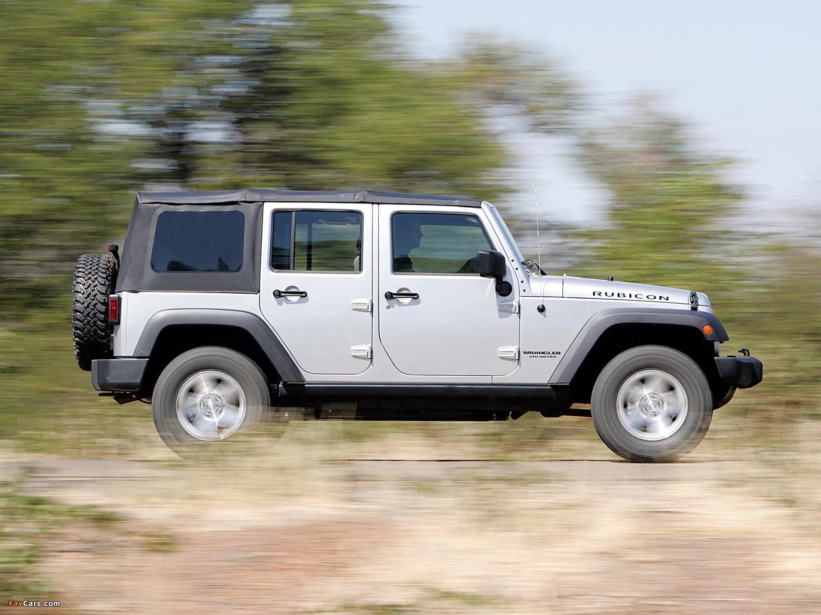 Jeep Wrangler 2.4. Jeep Wrangler JK. Вранглер Джипы дизельный. Jeep Wrangler JKU 2.8 CRD.