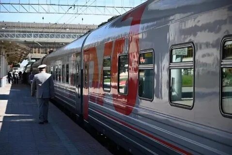 Поезд 426