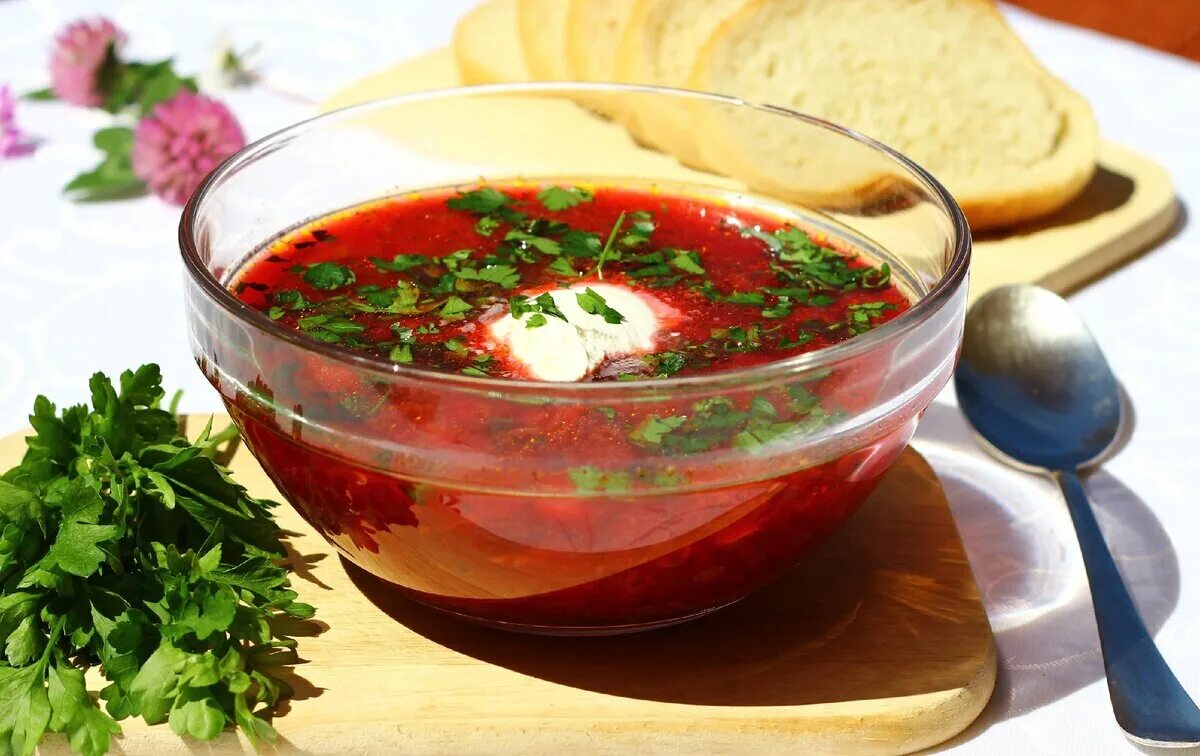 Наваристый борщ. Наваристый борщ красный. Вкусный домашний борщ фото. Синий борщ рецепт
