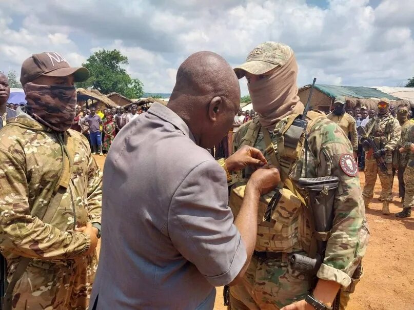 Чвк вагнера в мали. Чвк из африки в курск. Чвк из африки в курск. Чвк вагнера в цар. Цар инструкторы вагнер.