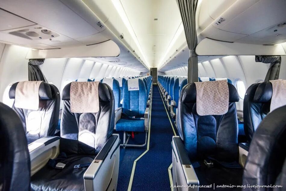 Superjet 100 vip салон. Салон самолета сухой суперджет 100. Сухой супер jet салон. Ssj 100 салон. Сухой супер jet салон.