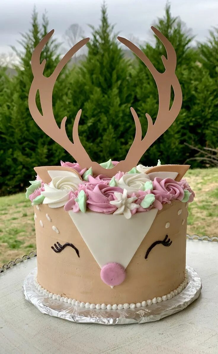 Торт с олененком. Deer cake. Торт с оленем. Торт с оленем. Deer cake.