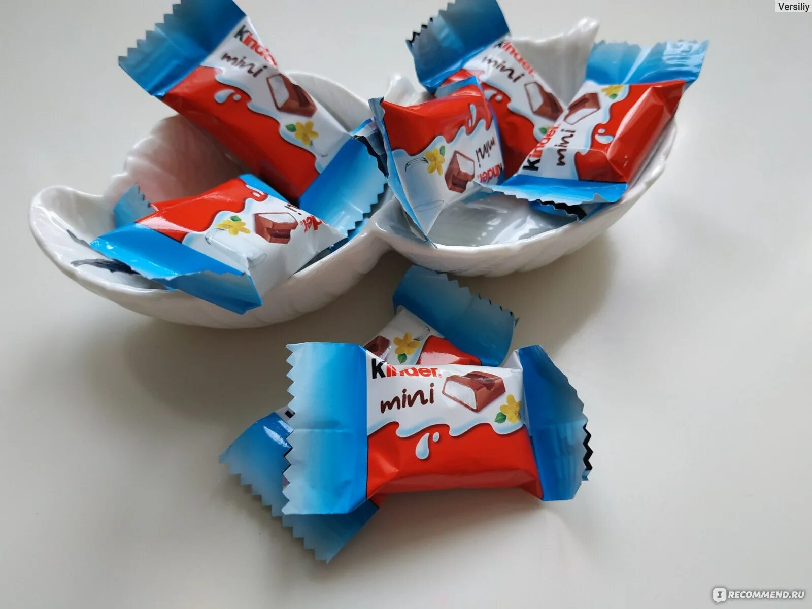 Конфеты киндер сюрприз. Kinder маленькие. Шоколадка киндер. Киндер шоколад мини. Kinder маленькие.