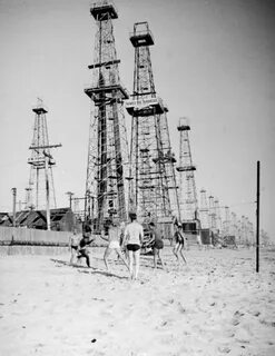 Первая нефтяная вышка