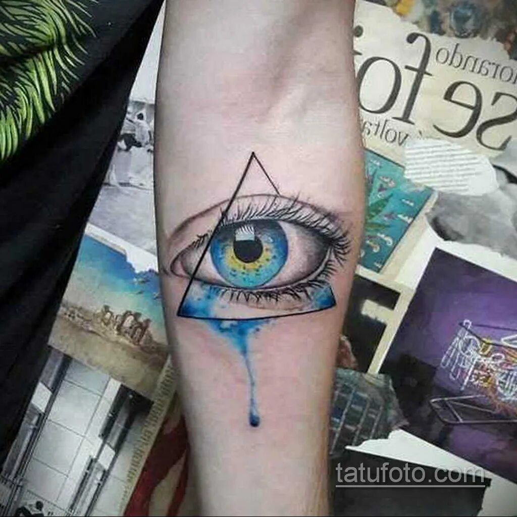что значат глаза тату
