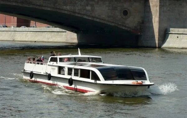 Водное такси москва. Водное такси Санкт-Петербург. Водное такси Санкт-Петербург 2022. Водное такси Москва река.