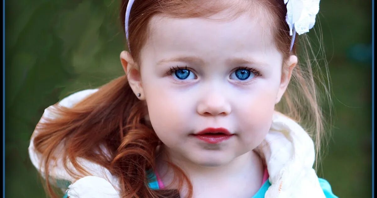 Bebek. Girl with Fair hair and Blue Eyes picture for Kids. Голубоглазые родственники