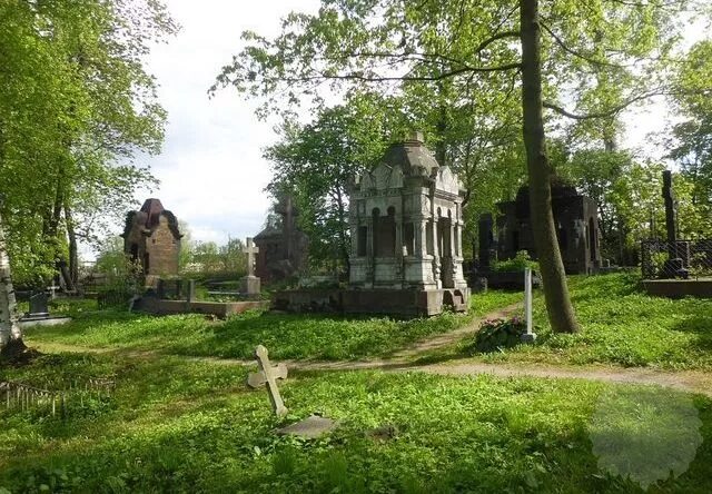 кладбище никольск