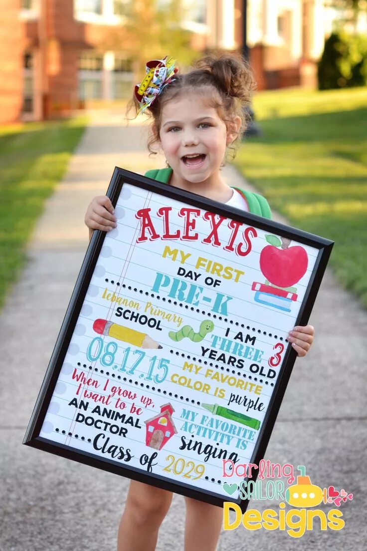 First day school. First Day of School. 1st Day of School. First Day at School для детей. First Day of School 5 класс.