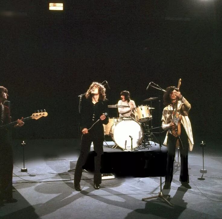 Led zeppelin band. Лед зеппелин. Led zeppelin band. Led zeppelin live 1969. Led zeppelin live 1969.