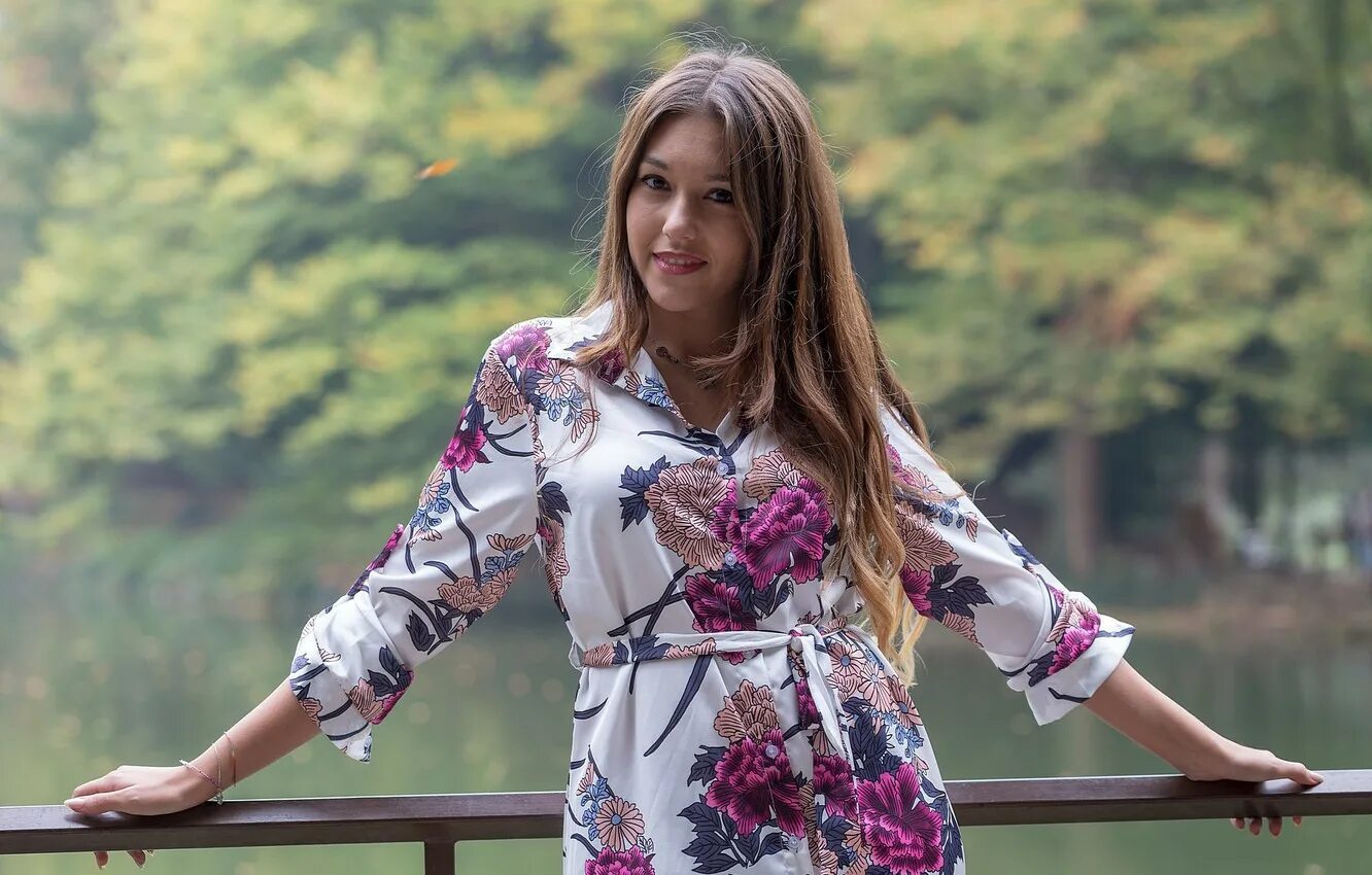Можно девушек новых. Можно девушек новых