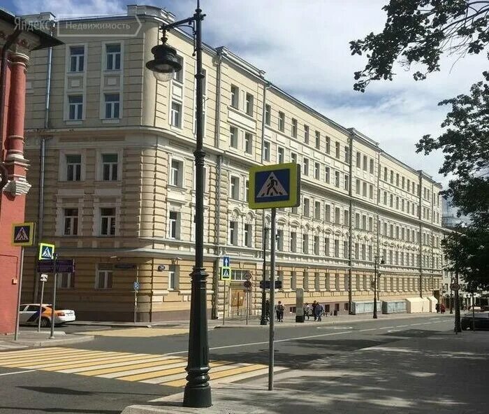 Ул петровка 26 стр 3. Ул. петровка, 26с3. la rue петровка. м. трубная, ул. петровка, 26, стр.3. петровка 26 стр 3.