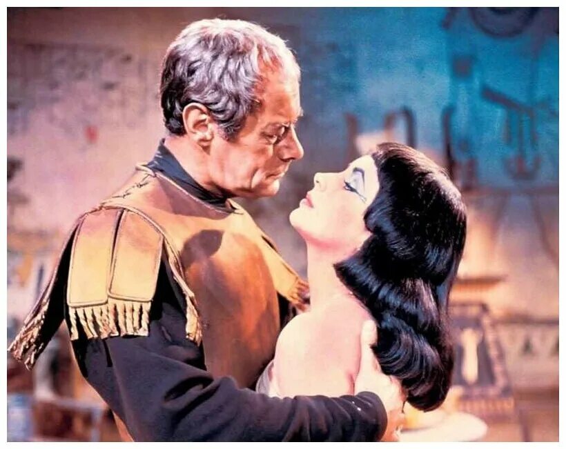 Фото: Клеопатра / Кадр из фильма "Клеопатра" (1963) #1202469