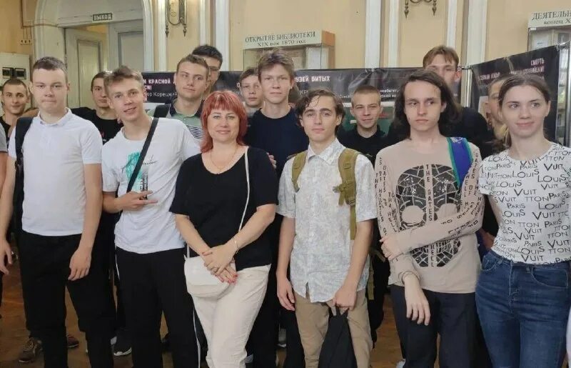 Гбпоу ро донской строительный колледж колледж. Новочеркасск атаманская улица колледж. Пищевой техникум новочеркасск. Новочеркасский автотранспортный техникум. Геологоразведочный техникум новочеркасск.