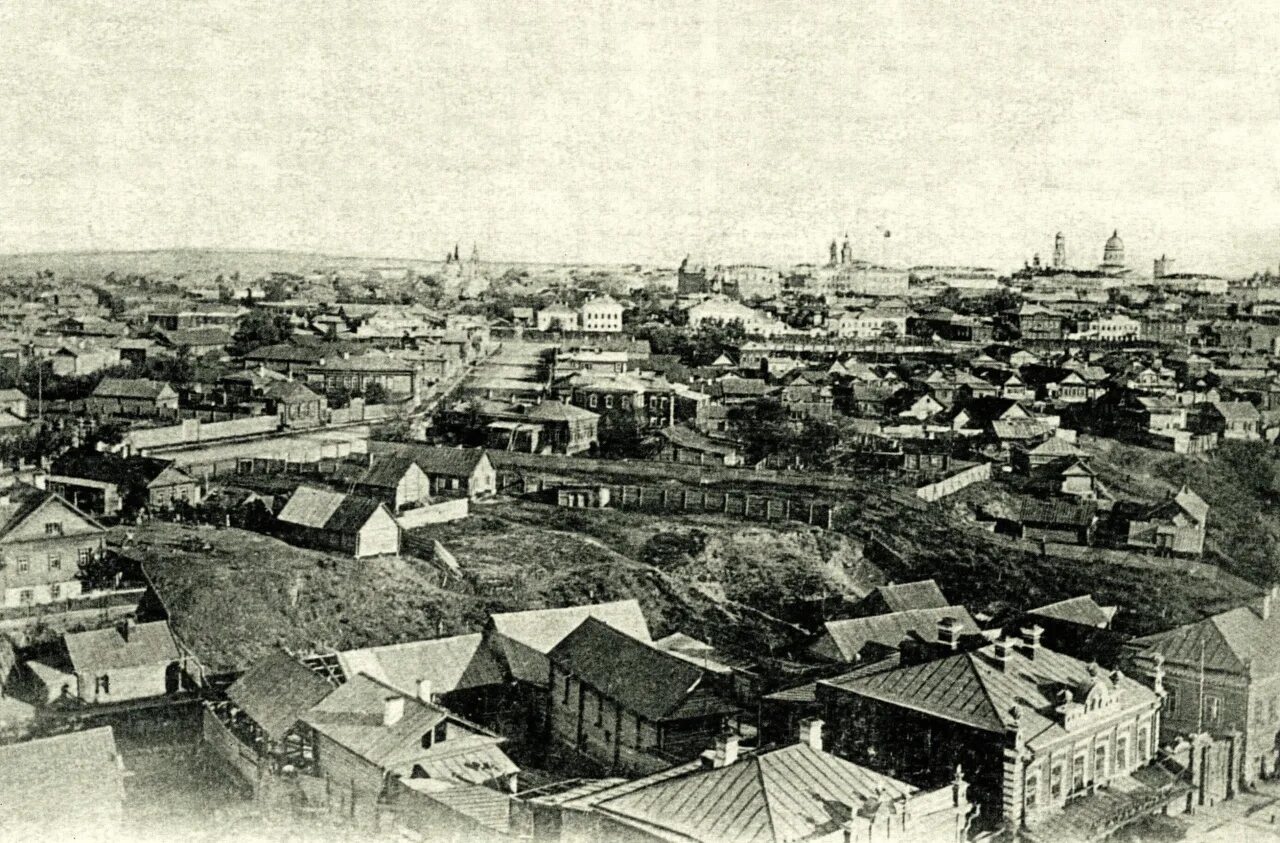 Город симбирск 19-20 века. Старый симбирск ульяновск. Древний симбирск ульяновск. Город сибирск. Соборная площадь симбирск.