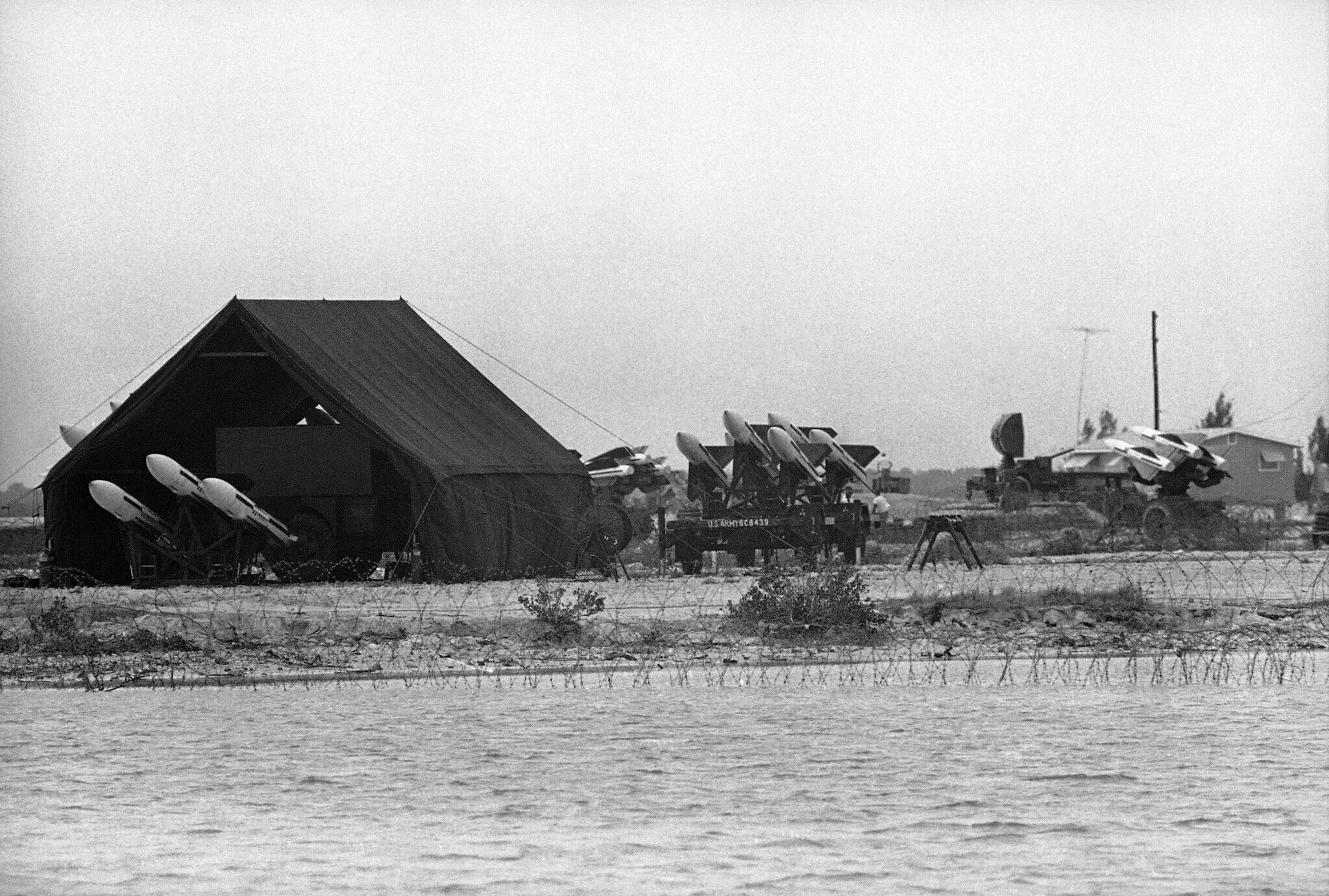 Кубинский ядерный кризис. Советская Военная база на Кубе 1962. Советские ракеты на Кубе 1962. Куба 1962 Карибский кризис. Ракеты на Кубе 1962 год.