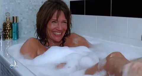 Clémentine Célarié (Clementine Celarie) nue.