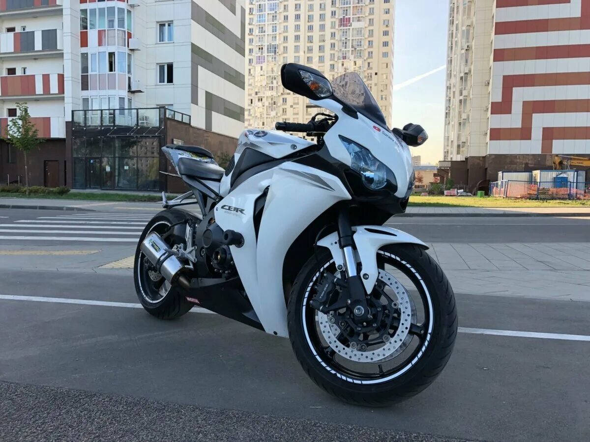 Honda cbr1000rr 2008. Honda cbr1000rr fireblade. honda 1000rr fireblade. honda cbr1000rr fireblade 2009. honda cbr 1000 fireblade.