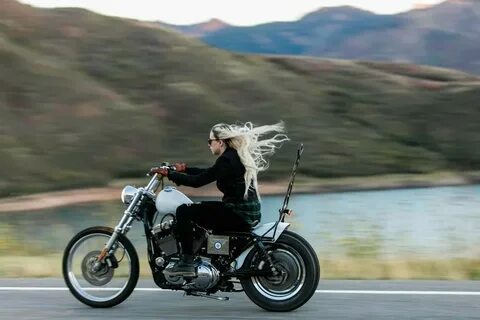 She go ride