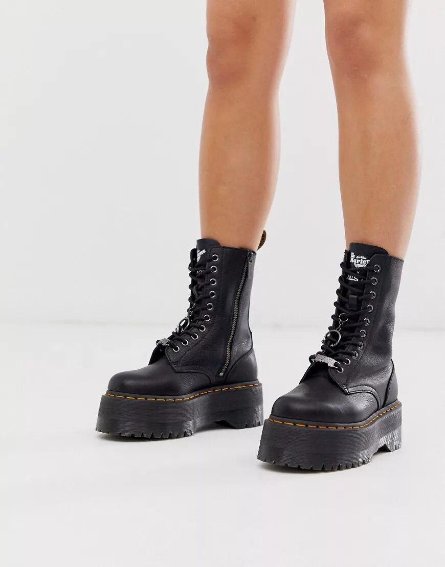 Мартинсы подошва. Dr. Martens ботинки Jadon. Сапоги Dr. Martens Jadon. Dr Martens Jadon Max. Dr. Martens Jadon Black platform.