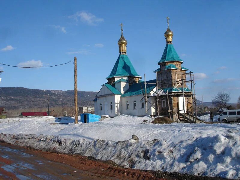 Погода ясное тымовского. Сахалин пгт Тымовское. Поселок Тымовское Сахалинской. Храм в Тымовское Сахалинской области. Село Кировское Сахалин.