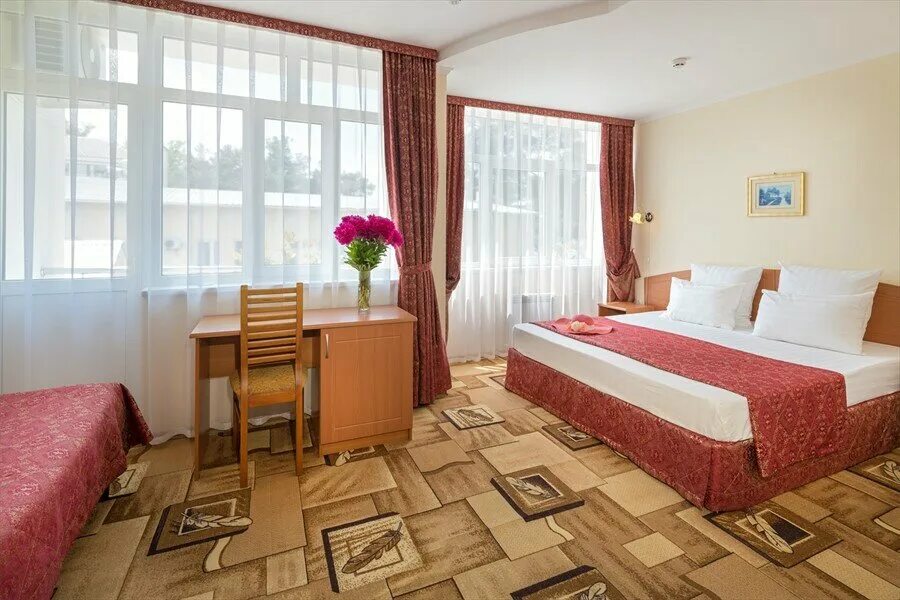 пансионат геленджик раскупили. отель русь санаторий геленджик. санаторий солнечный берег геленджик фотогалерея. русь 3 геленджик санаторий. геленджик туристическая санаторий русь.