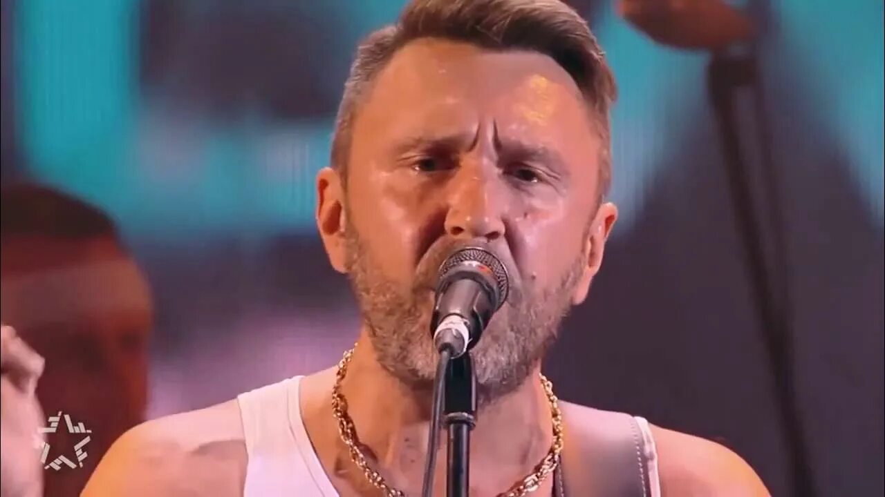 Группа ленинград на сцене. Новая волна 2015 группа ленинград. Группа ленинград шнуров. Самая самая шнур песня. Самая самая шнур песня.