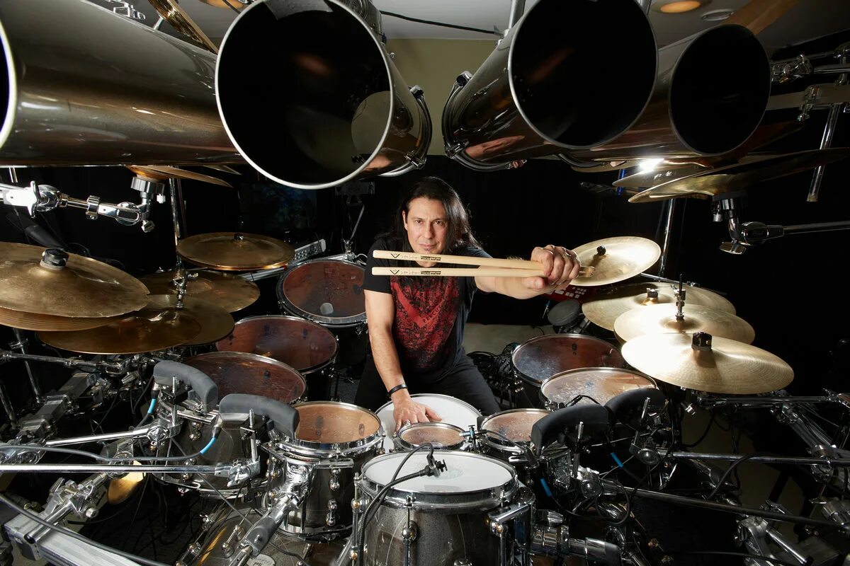 Майк Манджини барабанщик. Dream Theater Mike Mangini. Dream Theater барабанщик. Mike Mangini Metronome. Быстрый виртуозный