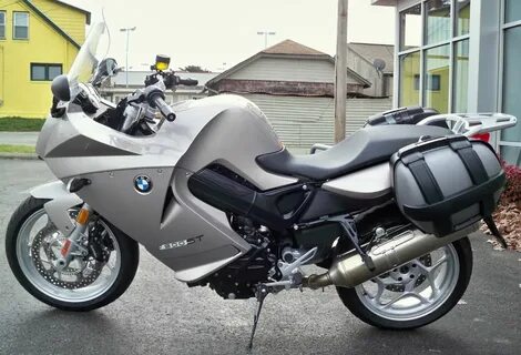 Bmw f800st