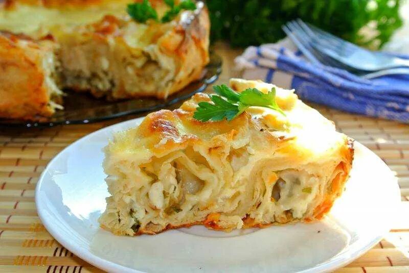 Рецепт пирога из лаваша с сыром. Пирог из лаваша. сырный пирог из лаваша. пирог из лаваша с фаршем и сыром. пирог из лаваша с фаршем.
