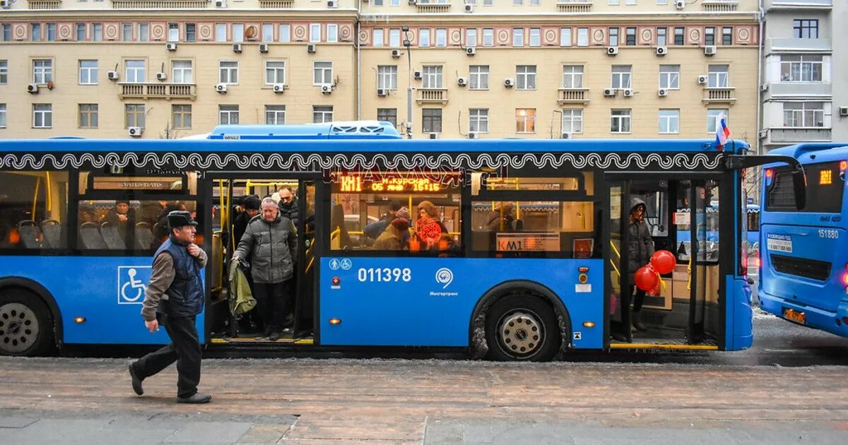 Купить автобус метро. Метро автобус. Автобусы метрополитена. Метро автобус Москва. Автобус метро фото.