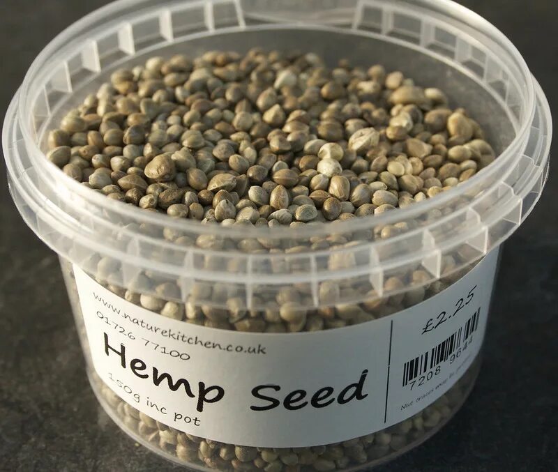 Где купить семенную. Семена конопли. Семена марихуаны. Семена анаши. Семечки конопли.