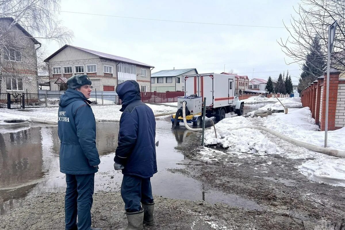 Паводок. Паводок Алтайский край. Паводковая обстановка. Весенний паводок. Паводок в алтайском крае сегодня