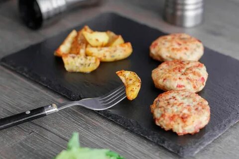 Котлеты из грудки с овощами