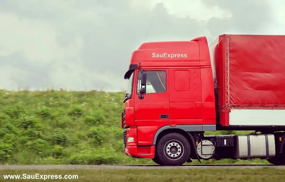 Красный грузовик 2. Красный тягач. Shacman 4x2. Shacman f3000 красный. Красный грузовик 2.