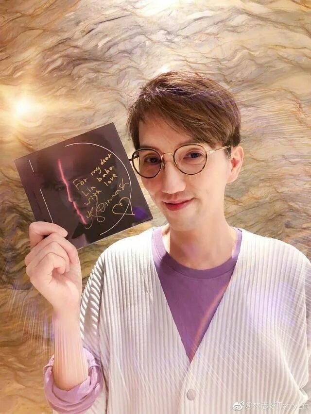 Lin jiayi. лин слейтер возраст. ли мин хо. ли мин хо ямочки. лин возраст.