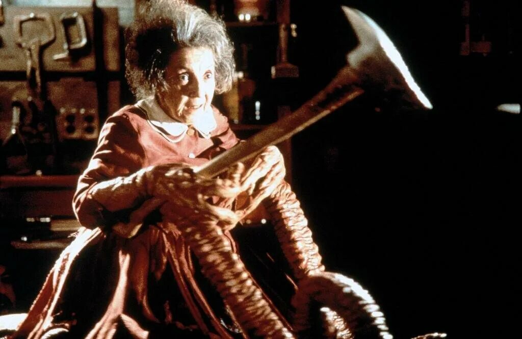 джули кармен и сэм нил. в пасти безумия концовка. в пасти безумия фильм 1994. джексон харглоу в пасти безумия. в пасти безумия 1994 отзывы.