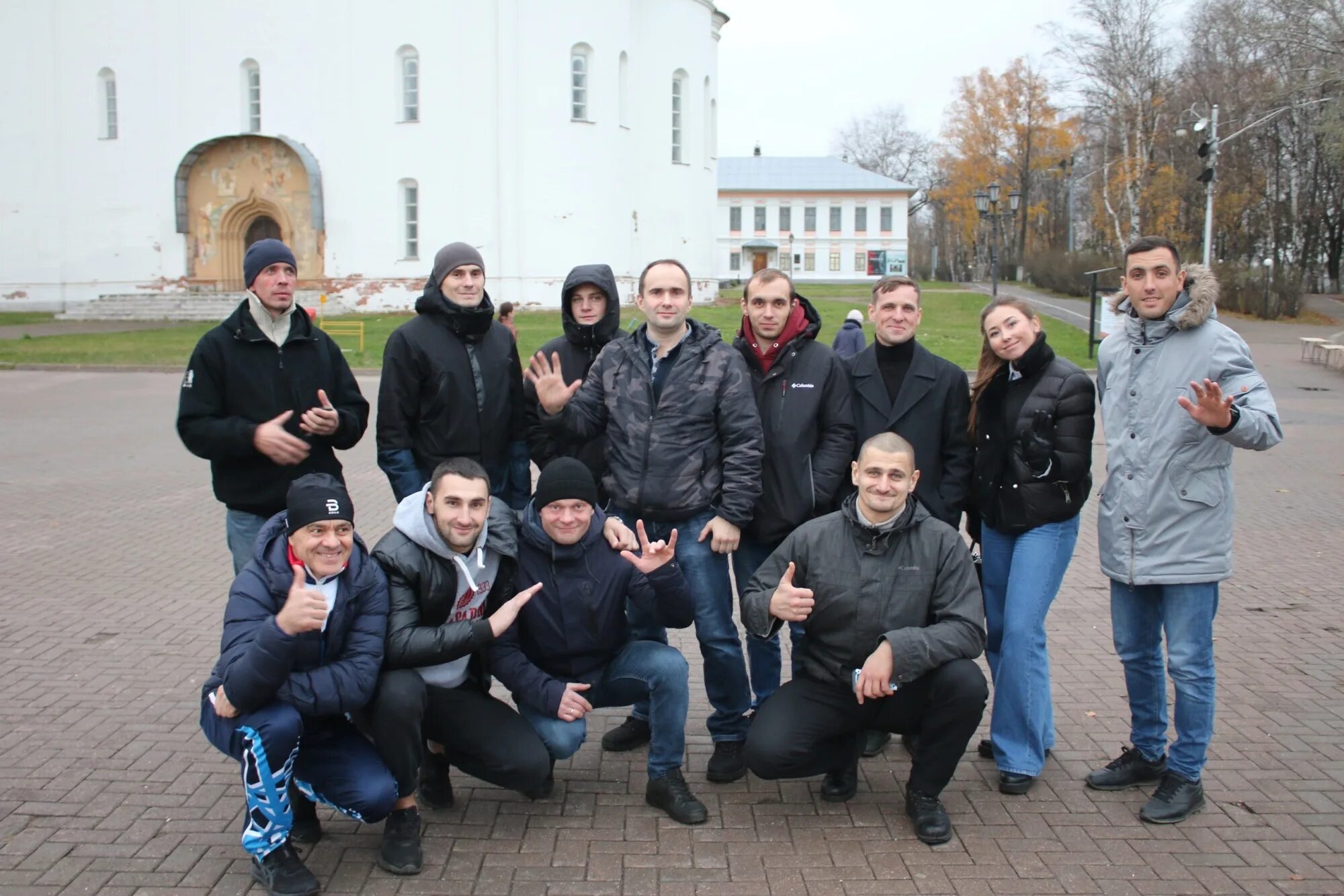 Свежие новости вологодской области. Группы Вологда. Вологодская группа. Люди на экскурсии в Вологде. Новости Вологды.