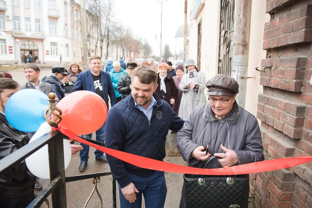 Свежие новости новгородская область. Игнатов Великий Новгород. Депутат Игнатов Великий Новгород. Смешные депутаты Новгородской области.